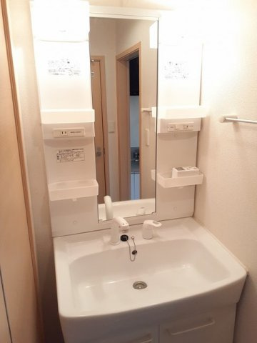 トライ　アクシスＡの洗面所