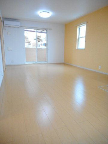 クレストールＫの居間・リビング