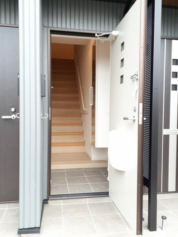 カーサ・ドマーニの玄関