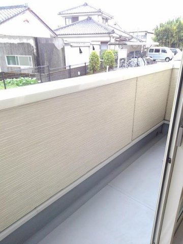 サルヴァトーレ　Ｂ棟のバルコニー