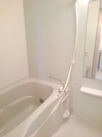 サンシャイン　ガーデンの浴室