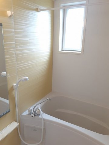 ガーデンコート　Ｅの浴室