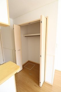 ガーデンコート　Ｃの収納