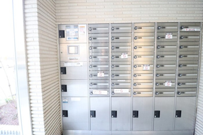 【その他共用部分】 | Ⅴesta（ウェスタ） | 宅配ボックス・集合ポスト