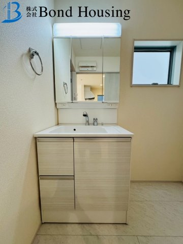 長期優良住宅・全居室6帖以上　名谷町　全3棟　2号棟の独立洗面台