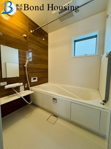 長期優良住宅・全居室6帖以上　名谷町　全3棟　2号棟の浴室