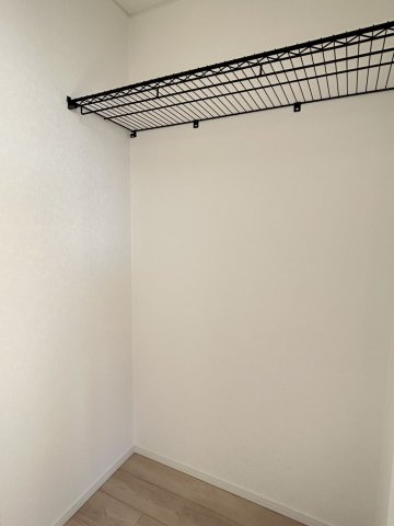 今治市北鳥生　３号棟の収納