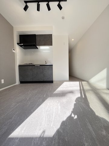 大阪市鶴見区今津中１丁目のアパートの洋室