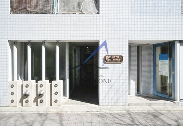 スカイコート浅草国際通りのエントランス|エントランスです。