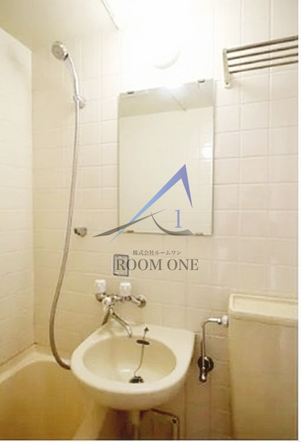 スカイコート浅草国際通りの洗面所|洗面台です。