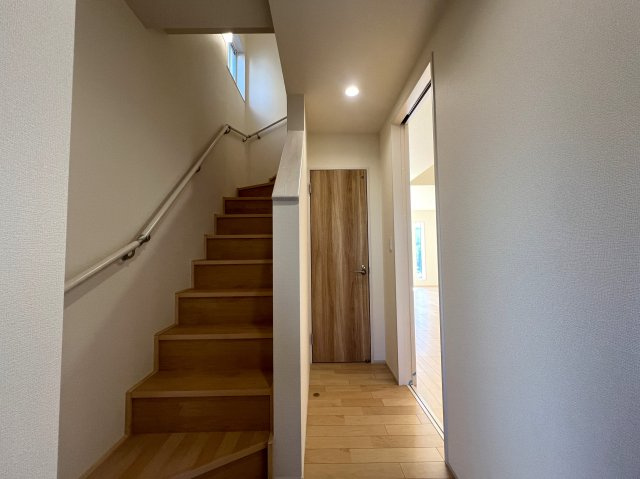 横浜と言ったら...山手！山手と言ったら...【中区本郷町】新築戸建の内装|内装もきれいです