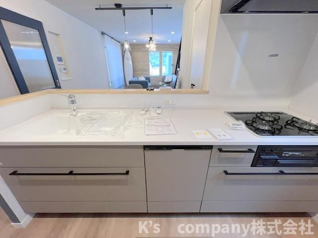 茅ヶ崎市柳島海岸　新築戸建　7号棟のキッチン|モデルハウス6号棟の施工例◇
外観写真◇