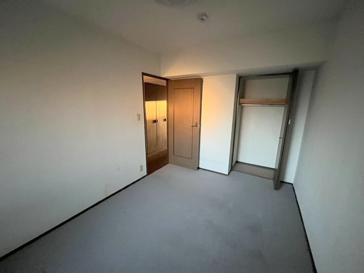 エステ・コート北柏参番館の洋室|約6.6帖の洋室