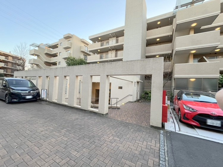 エステ・コート北柏参番館のエントランス|共用部・エントランス