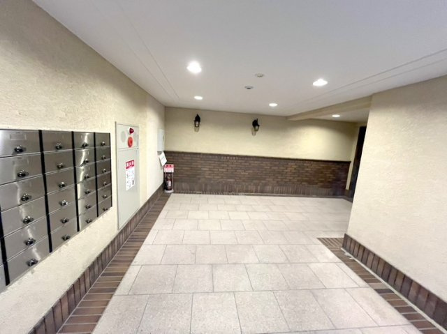 エステ・コート北柏参番館のエントランス|共用部・エントランス