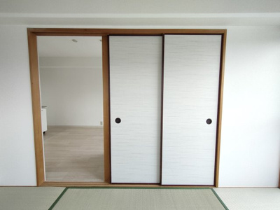 【エントランス】 | サンパレス２１永楽荘