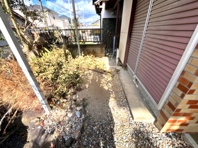 【庭】 | 生駒郡斑鳩町興留東1丁目