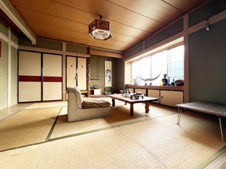 【和室】 | 小樽市銭函1丁目 土地南向き300坪 | 広々8帖＋板畳1帖・計9帖の本格和室♪