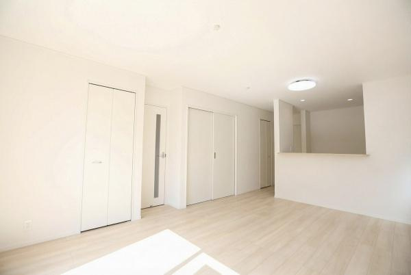 田尻中央第1-1号棟の前面道路含む現地写真|前面道路含む現地(2025年12月撮影)