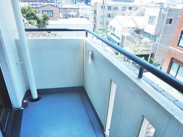 ドルフ亀島Ⅰ｜名古屋市の賃貸ならMy賃貸のバルコニー|ドルフ亀島Ⅰ
※反転タイプ