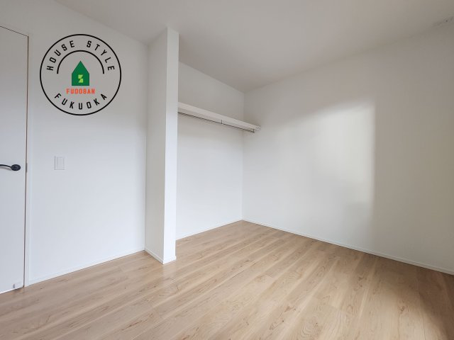 大野城市南ヶ丘5丁目第5-2棟（1号棟）の洋室|落ち着いた色調の洋室です。