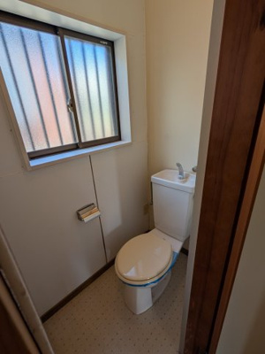 【トイレ】 | 室山町一戸建て