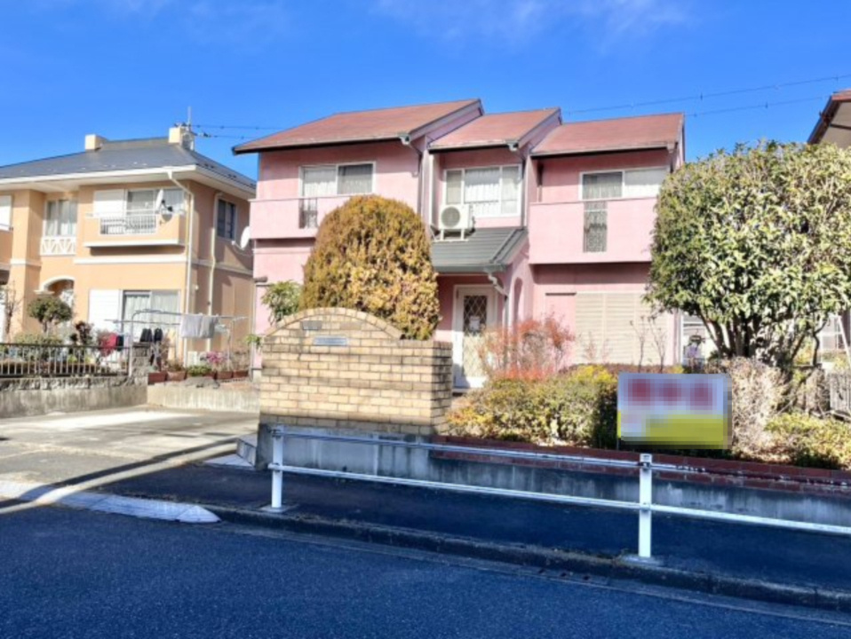 【中古戸建】伊勢崎市波志江町の外観|■外観｜ここから始まる「日常」はご家族にとってかけがえのない時間となります。少しでも豊かに、快適に。