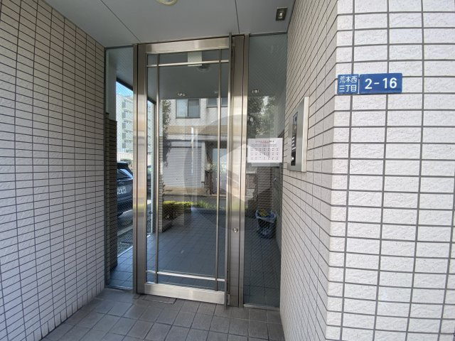 パインクレストのエントランス