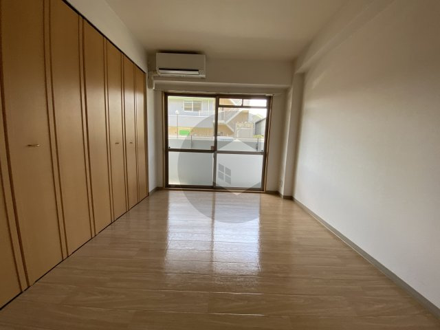 パインクレストの内装