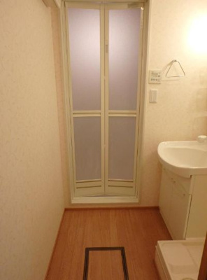 【洗面所】 | セルピエンテⅡ