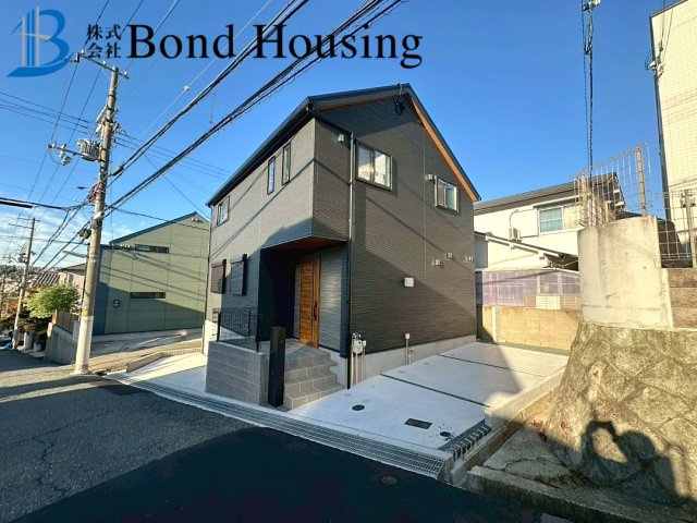 耐震等級3取得　塩屋台1丁目　新築限定1棟の前面道路含む現地写真