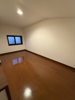 【洋室】 | West  Valley Waseda