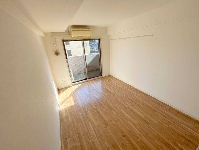 パセオ十三東の居間・リビング