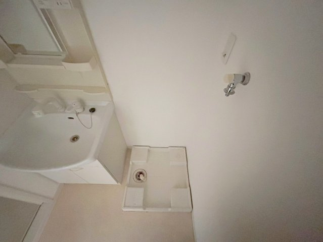 パセオ十三東の洗面所