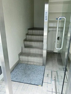 シェルハウス駒込のロビー