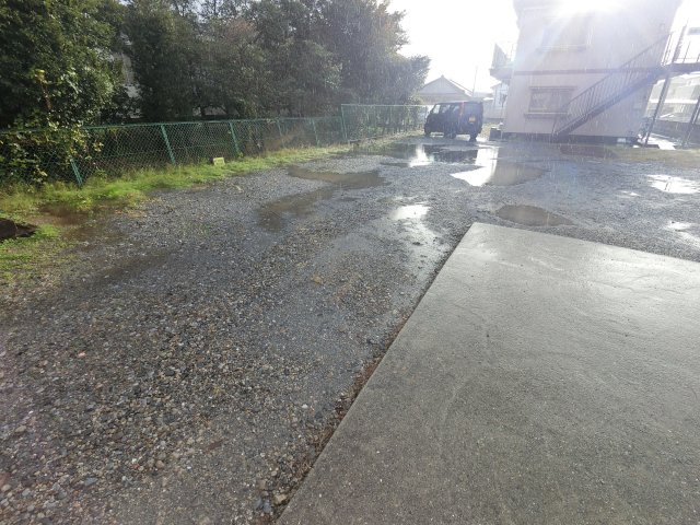 【駐車場】
