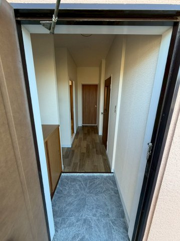 【玄関】