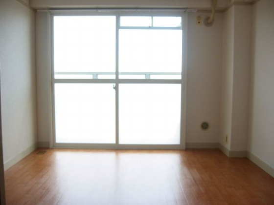 バッハレジデンス芦屋ウエスト（オーティーハイツ東灘）の洋室