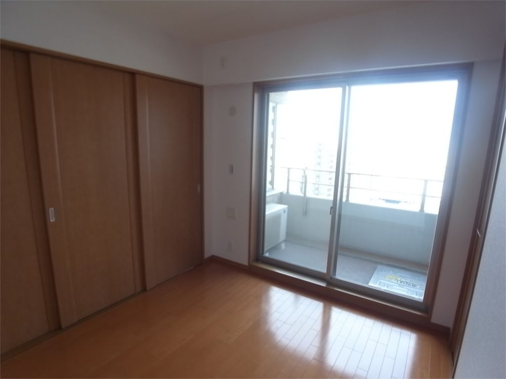 アパタワーズ神戸三宮の居間・リビング