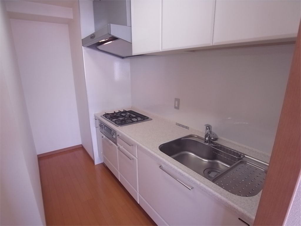 アパタワーズ神戸三宮のキッチン