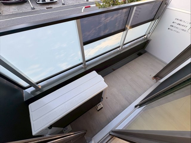 Alivis本八幡のバルコニー