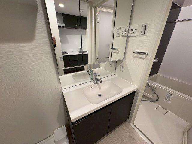 Alivis本八幡の独立洗面台