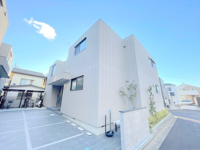 グランテージ　西棟の外観