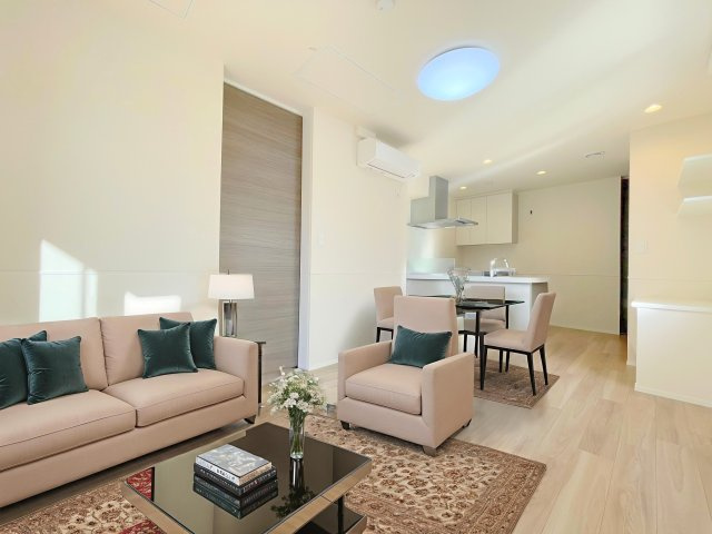 グランテージ　西棟の居間・リビング|家具家電はイメージになります