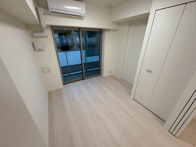 Alivis本八幡の居間・リビング