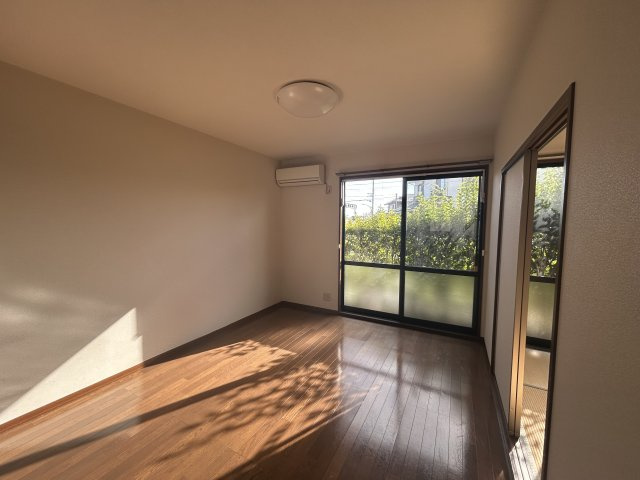 ディアス楢津の居間・リビング