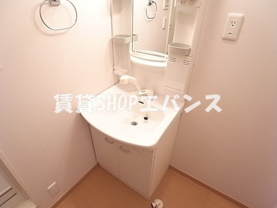 【独立洗面台】 | モキハウス | 独立洗面化粧台が付いています