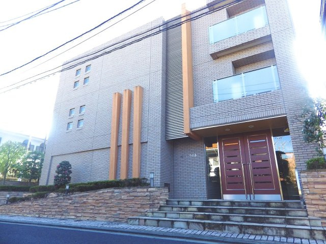 グランリビン千駄木