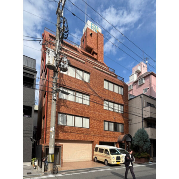 FRA新大阪ビルの外観