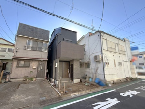 【外観】 | 2025年12月12日撮影
現在建築中です。